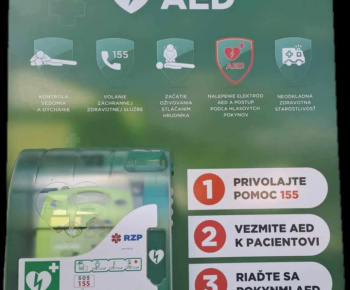 Aktuality / školenie k používaniu defibrilátora v našej obci - foto