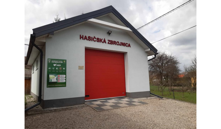 školenie k používaniu defibrilátora v našej obci